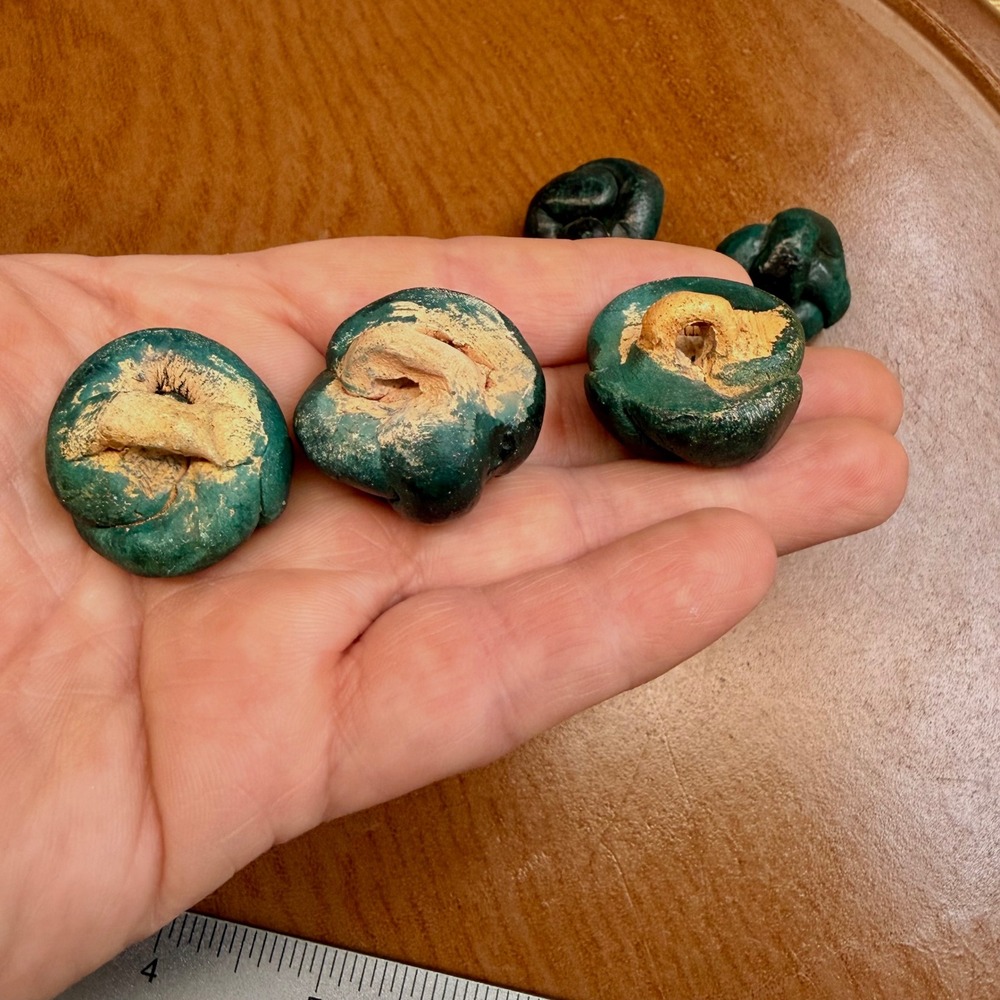 Vintage Handmade pottery Knot Buttons Set of 7 Teal Green Sculptural Shank 1in - Picture 5 of 6